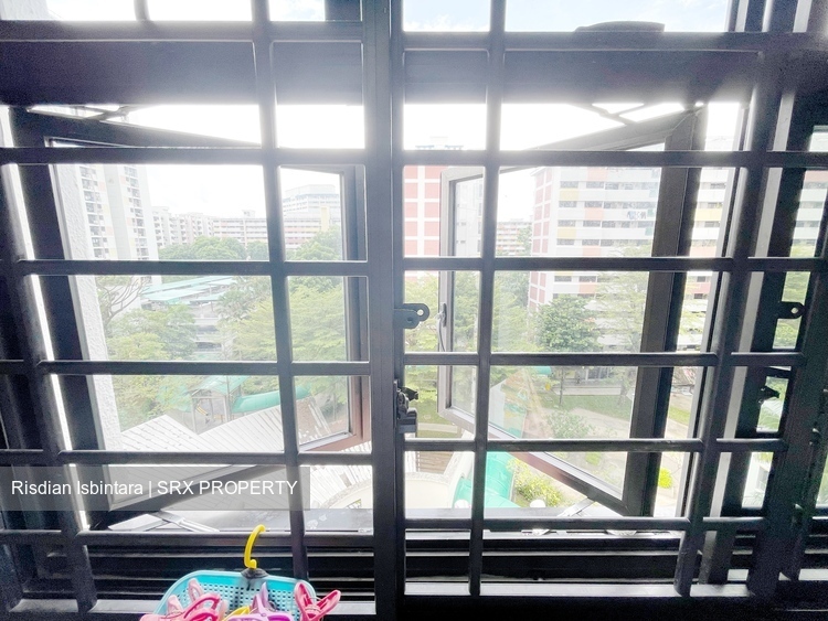 Blk 228 Lorong 8 Toa Payoh (Toa Payoh), HDB 4 Rooms #368671051
